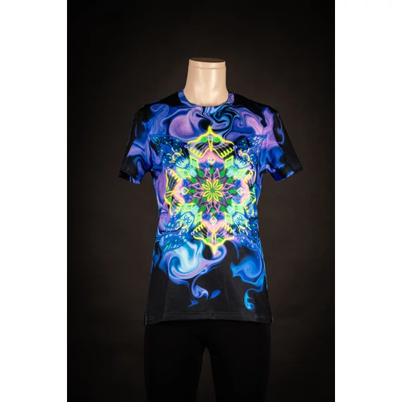 Pszichedelikus Kaleidoszkóp Női Póló elölnézetben.